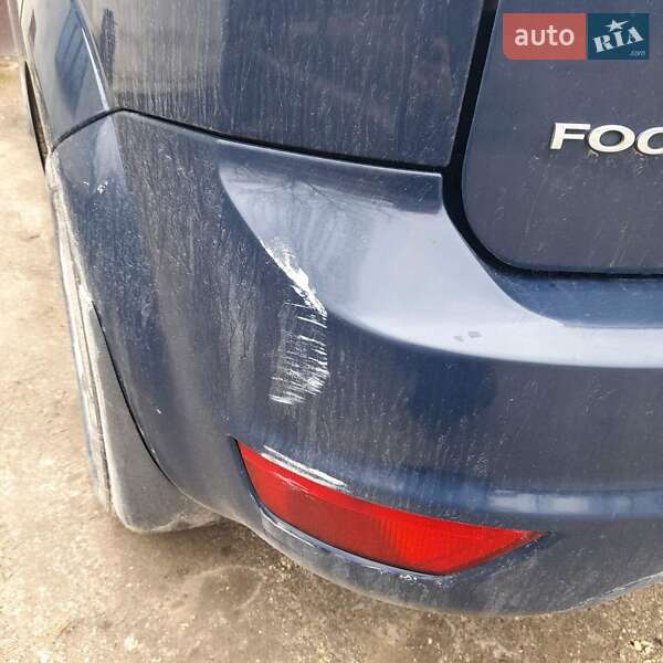 Хэтчбек Ford Focus 2010 в Кременце