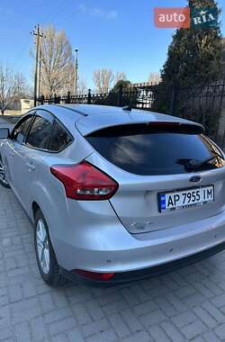 Хэтчбек Ford Focus 2018 в 