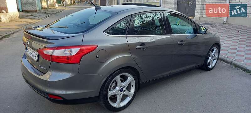 Седан Ford Focus 2014 в Херсоне