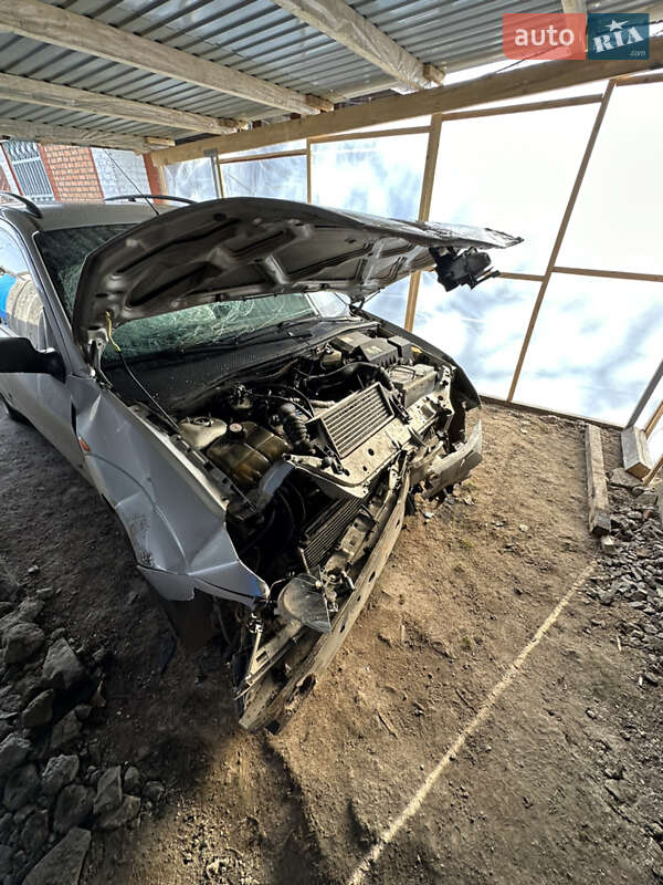 Универсал Ford Focus 2000 в Ильинцах