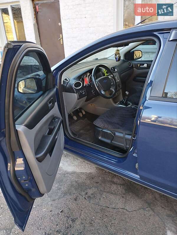 Універсал Ford Focus 2010 в Талалаївці