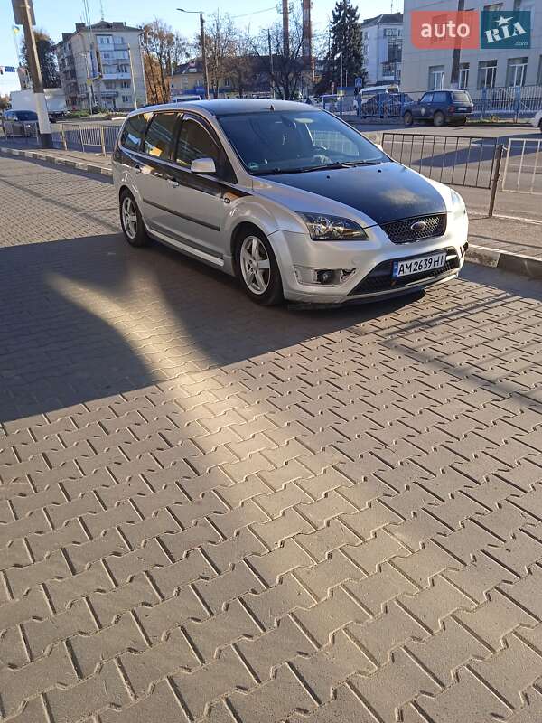 Универсал Ford Focus 2005 в Звягеле фото 2 Универсал Ford Focus 2005 в Звягеле