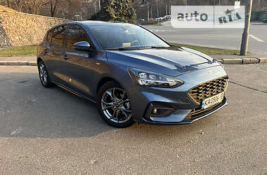 Хэтчбек Ford Focus 2020 в 
