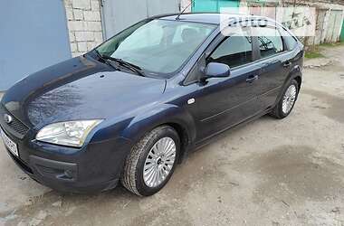 Хэтчбек Ford Focus 2007 в 