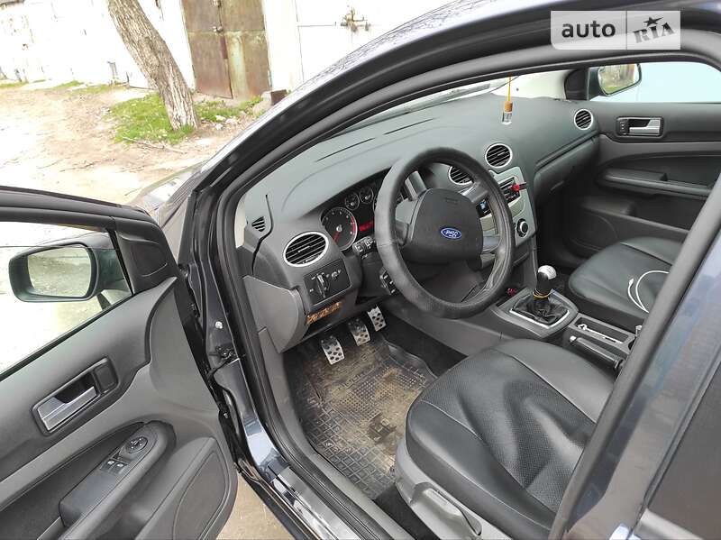 Хэтчбек Ford Focus 2007 в Днепре