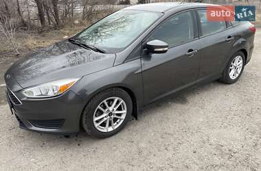 Седан Ford Focus 2016 в 