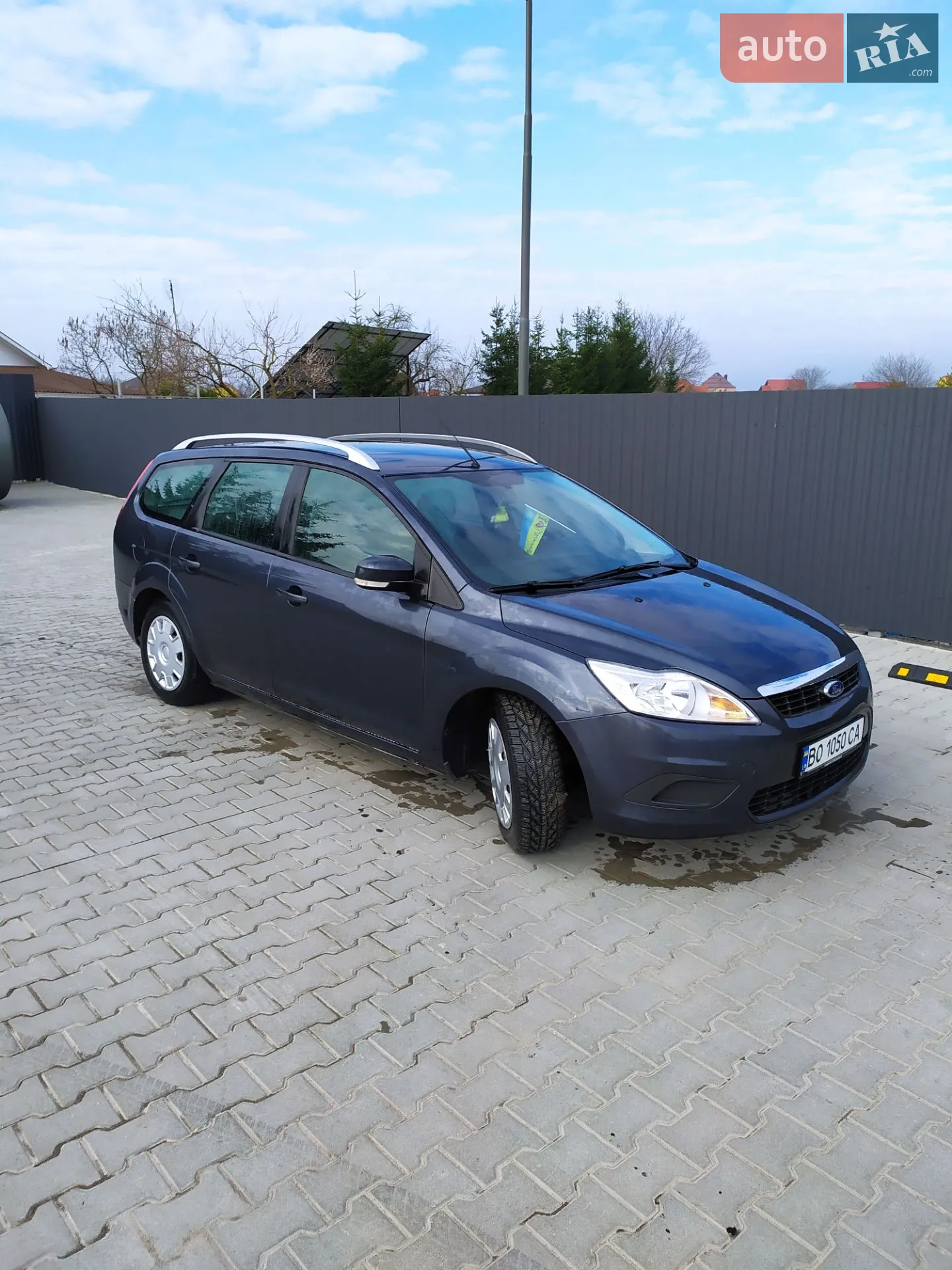2010 Ford Focus - мініатюра 3
