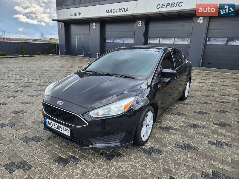 Седан Ford Focus 2017 в Хусте