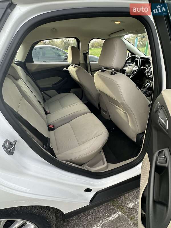 Хэтчбек Ford Focus 2015 в Вышгороде