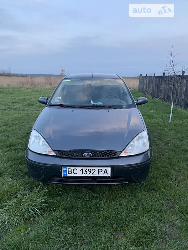 Хэтчбек Ford Focus 2002 в Мене фото 2 Хэтчбек Ford Focus 2002 в Мене