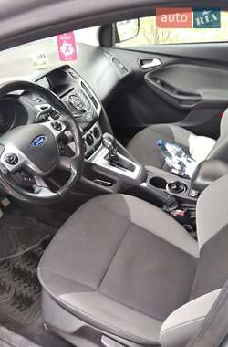 Седан Ford Focus 2014 в Бродах