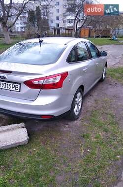 Седан Ford Focus 2014 в Бродах