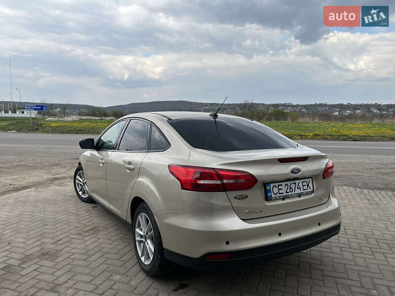 Седан Ford Focus 2017 в Черновцах