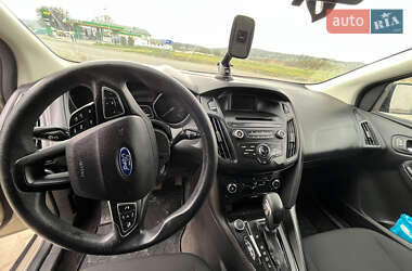 Седан Ford Focus 2017 в Черновцах
