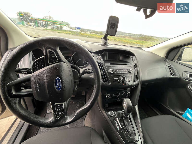 Седан Ford Focus 2017 в Черновцах