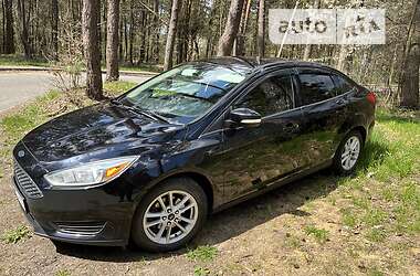 Седан Ford Focus 2015 в 