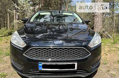 Седан Ford Focus 2015 в Львове