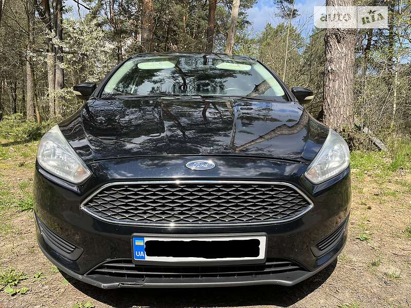 Седан Ford Focus 2015 в Львове