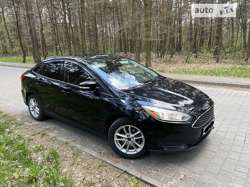 Седан Ford Focus 2015 в Львове