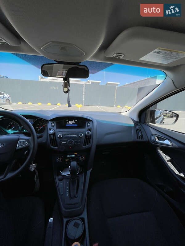 Седан Ford Focus 2017 в Киеве