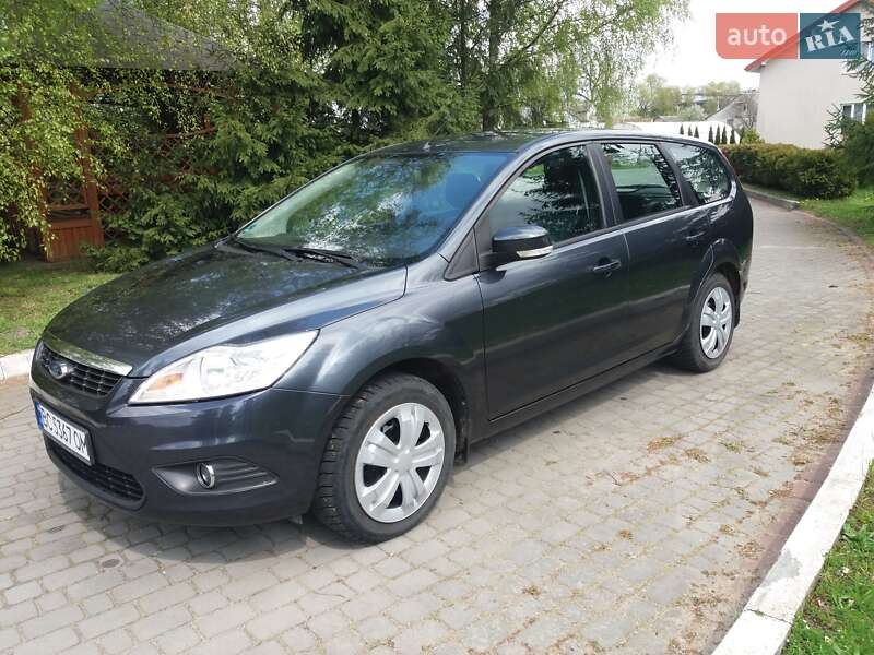 Універсал Ford Focus 2010 в Яворові