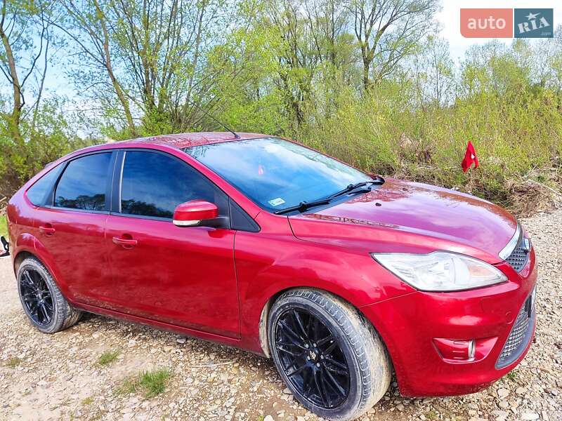 Хэтчбек Ford Focus 2008 в Самборе