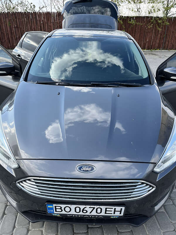 Хэтчбек Ford Focus 2016 в Тернополе