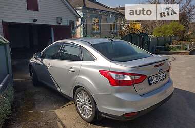 Седан Ford Focus 2012 в Миронівці