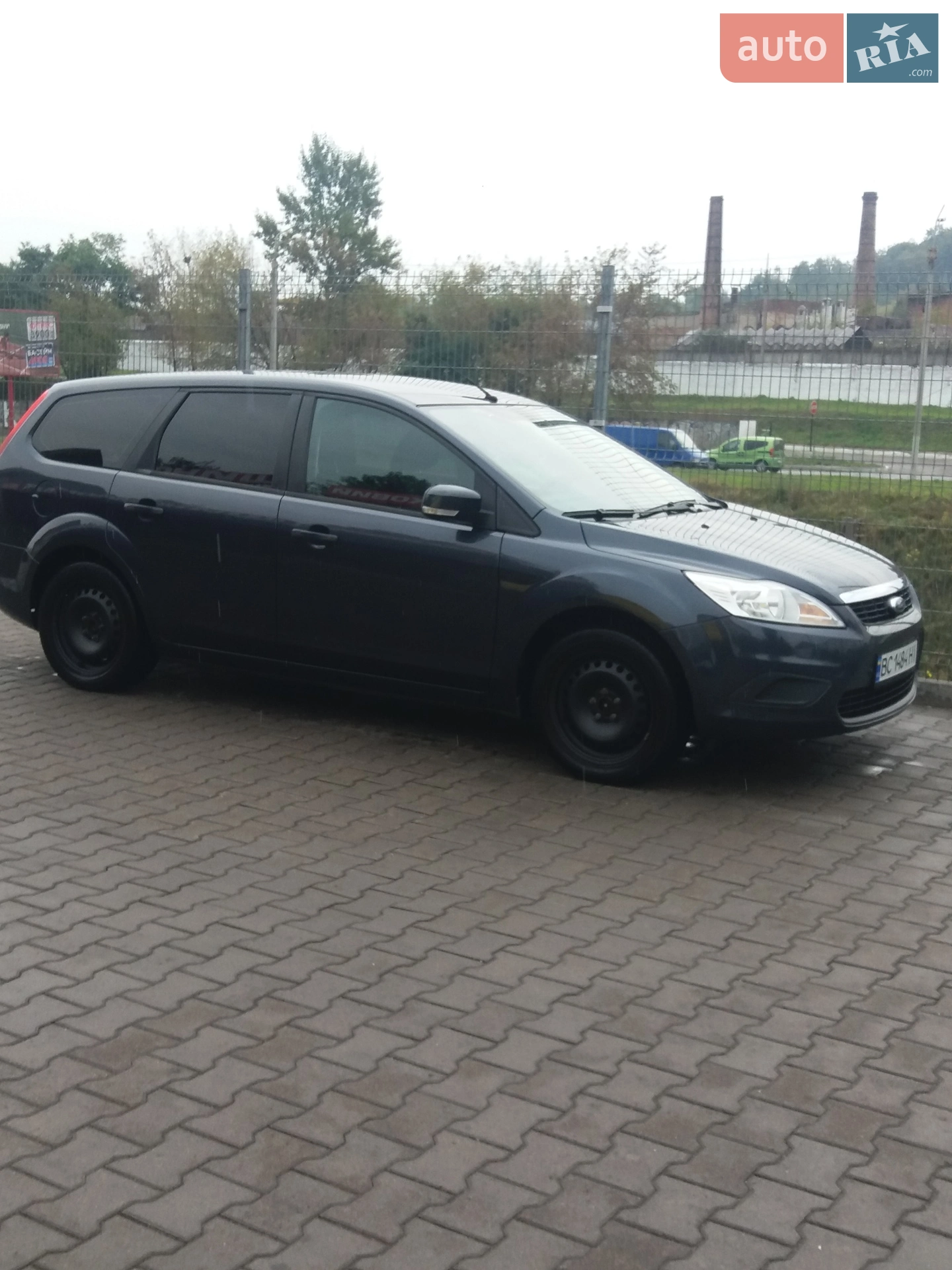 2010 Ford Focus - мініатюра 3