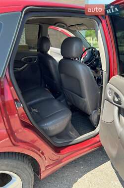 Хэтчбек Ford Focus 2002 в 