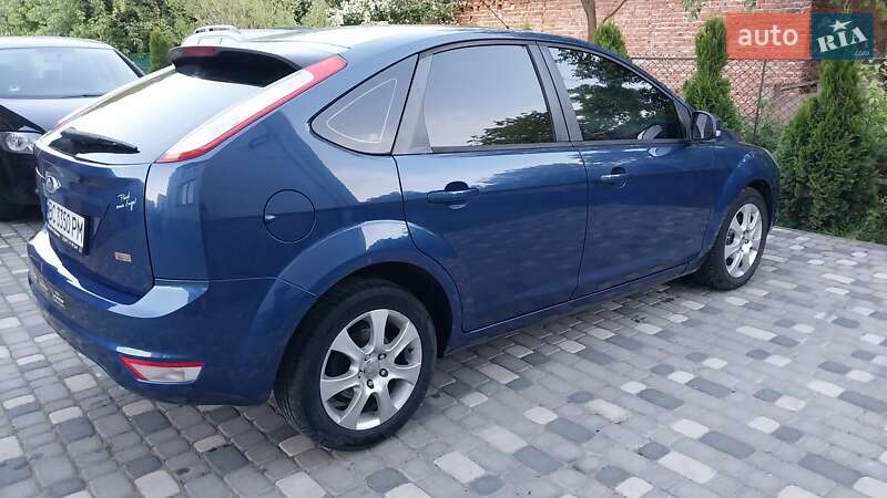 Седан Ford Focus 2008 в Ходореві