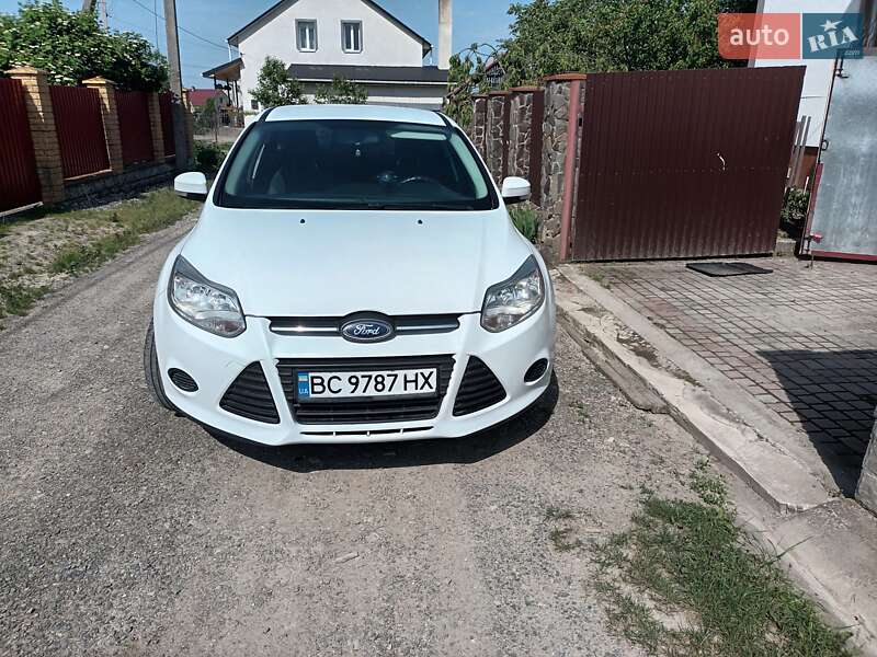 Хэтчбек Ford Focus 2014 в Золочеве