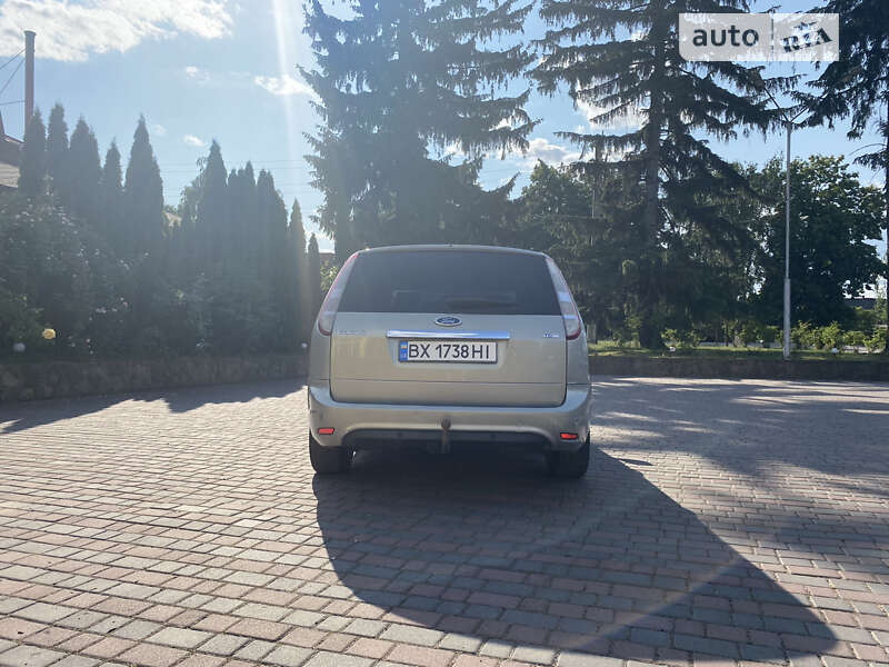 Универсал Ford Focus 2009 в Староконстантинове