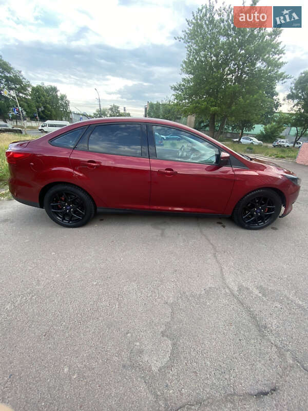 Седан Ford Focus 2016 в Чернигове фото 8 Седан Ford Focus 2016 в Чернигове