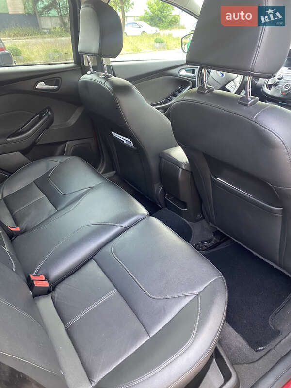 Седан Ford Focus 2016 в Чернигове фото 17 Седан Ford Focus 2016 в Чернигове