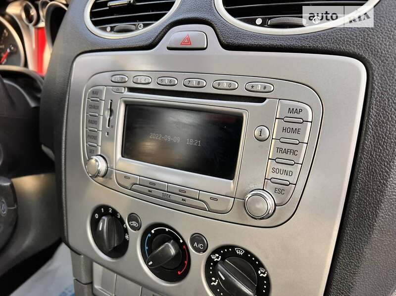 Хэтчбек Ford Focus 2010 в Ужгороде