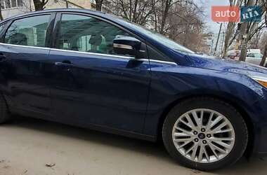 Седан Ford Focus 2016 в 