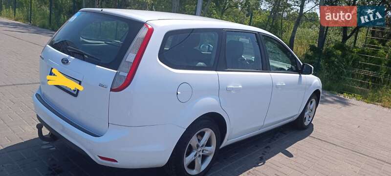 Универсал Ford Focus 2010 в Днепре