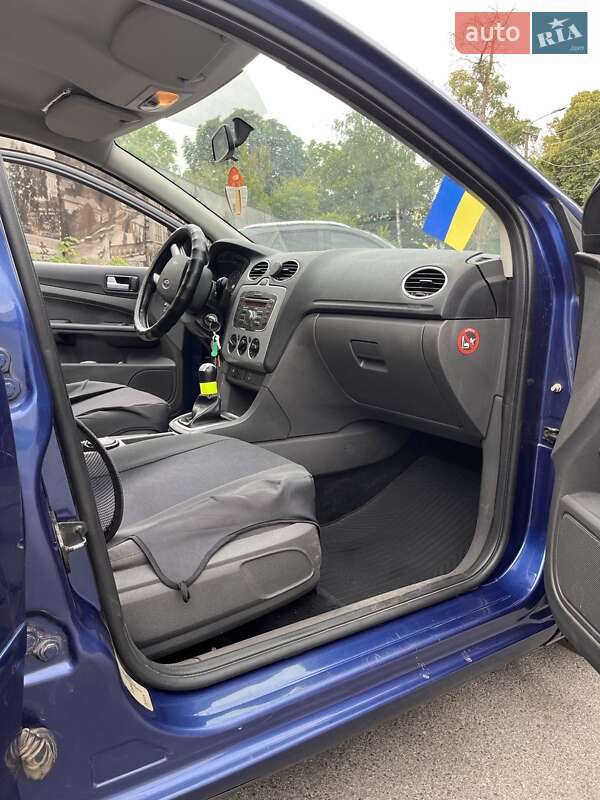 Хэтчбек Ford Focus 2007 в Чернигове