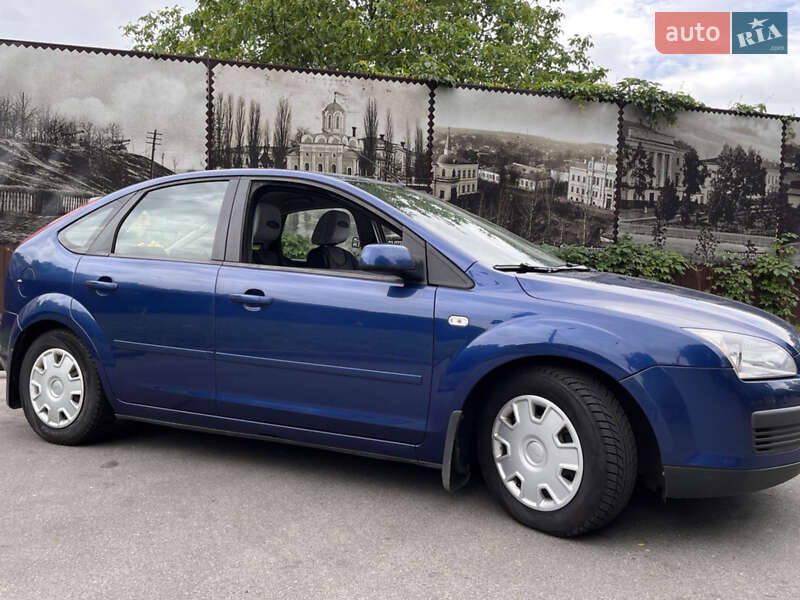Хэтчбек Ford Focus 2007 в Чернигове