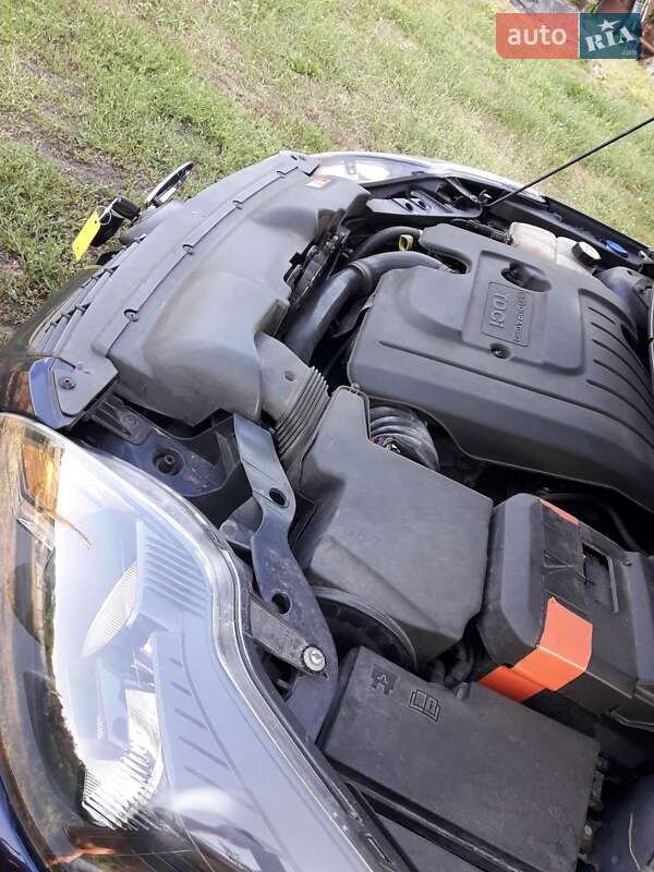 Универсал Ford Focus 2010 в Богодухове