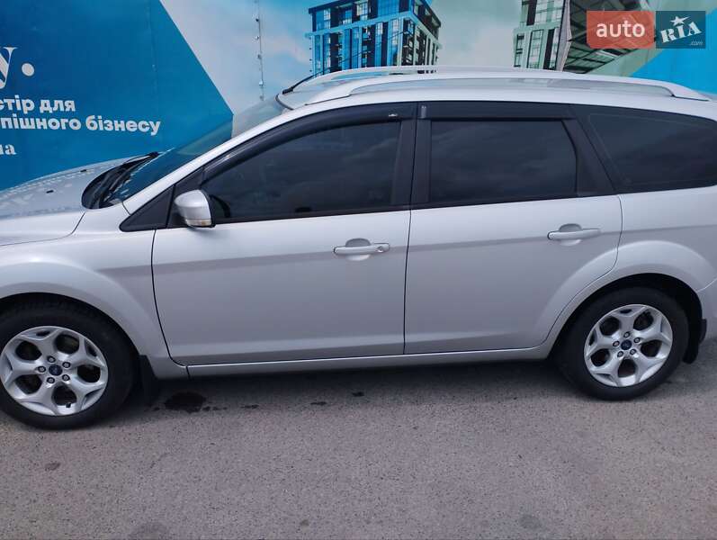 Универсал Ford Focus 2010 в Львове