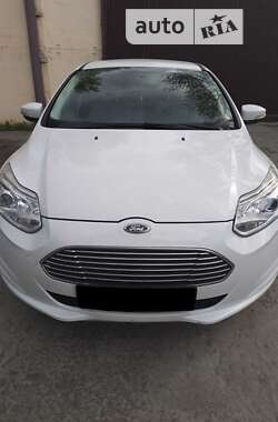 Хетчбек Ford Focus 2013 в Дніпрі