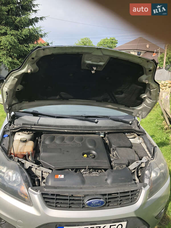 Універсал Ford Focus 2010 в Івано-Франківську