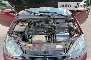 Универсал Ford Focus 2000 в 