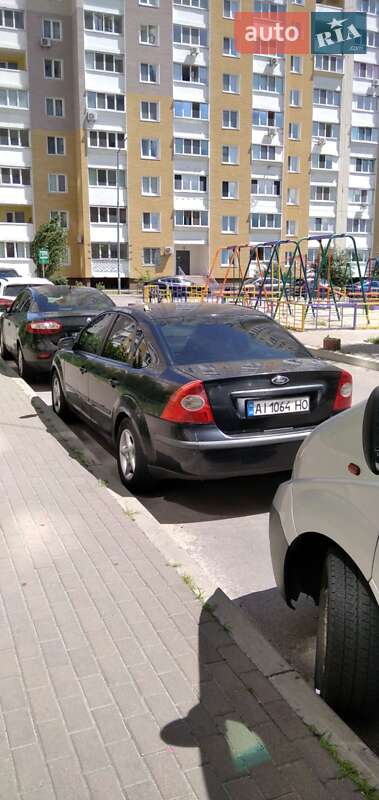 Седан Ford Focus 2005 в Вышгороде