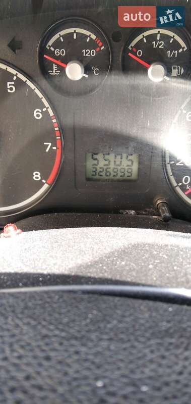 Седан Ford Focus 2005 в Вышгороде