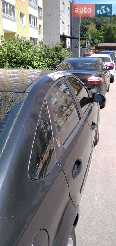 Седан Ford Focus 2005 в Вышгороде