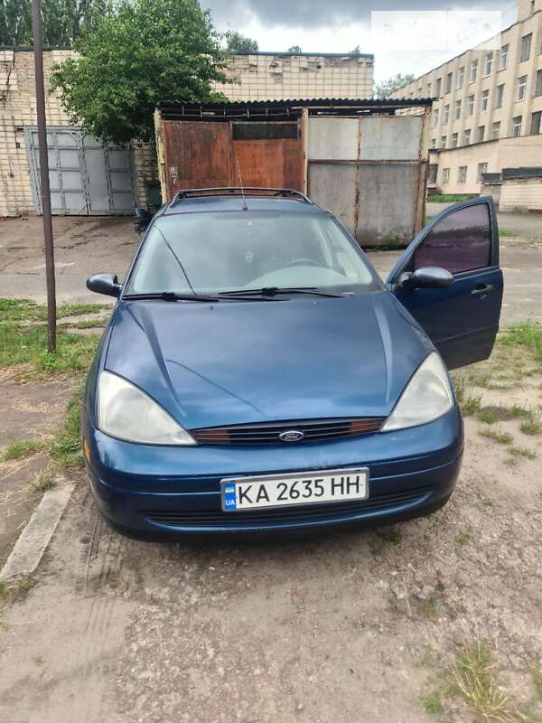 Ford Focus 2000