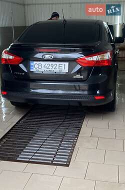 Седан Ford Focus 2012 в 